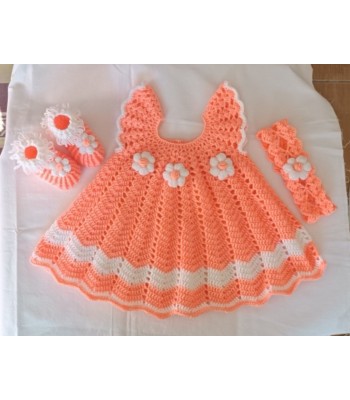 Bebek elbisesi el örgüsü patik ve taç takım 