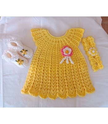 Bebek elbisesi el örgüsü patik ve taç takım 