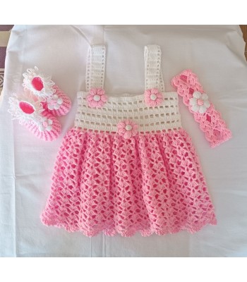 Bebek elbisesi el örgüsü patik ve taç takım 