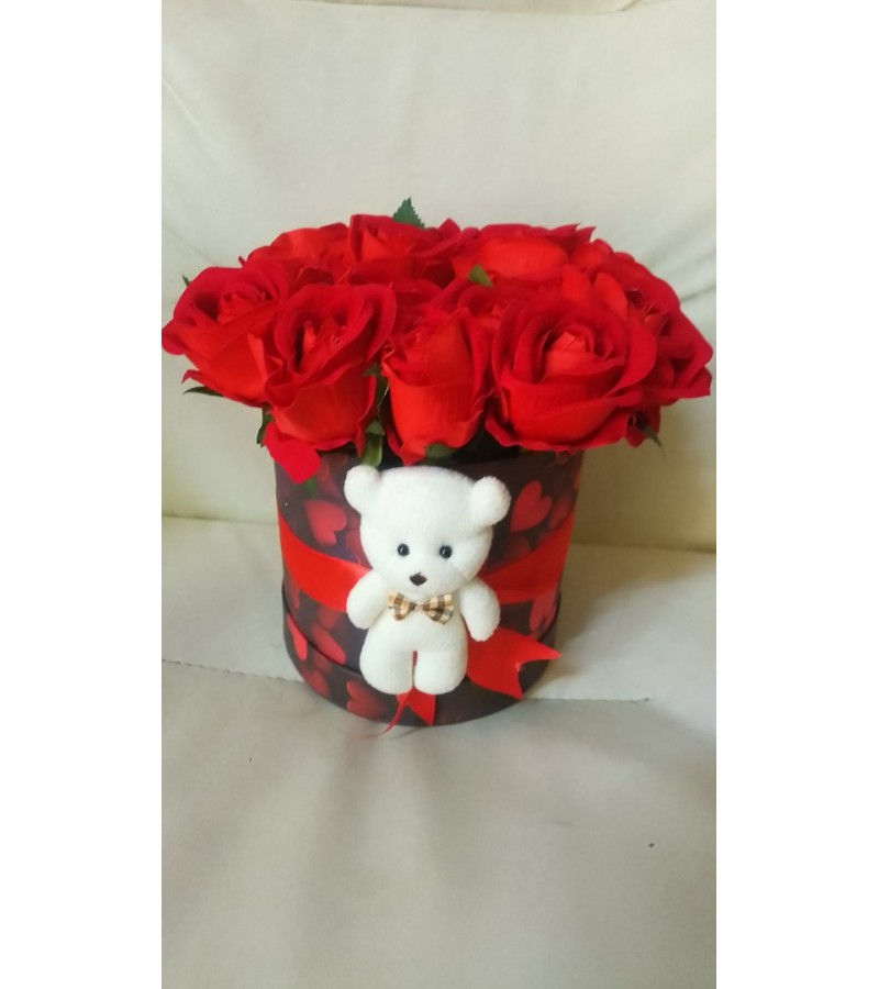 Ayıcıklı gerçek görünümlü yapay kadife gül
 Ayıcıklı gerçek görünümlü yapay kadife gül